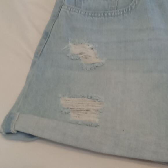 YMI Dream Women's lite washed denim distressed cuffed Large Shorts. FESTIVAL - Picture 3 of 8